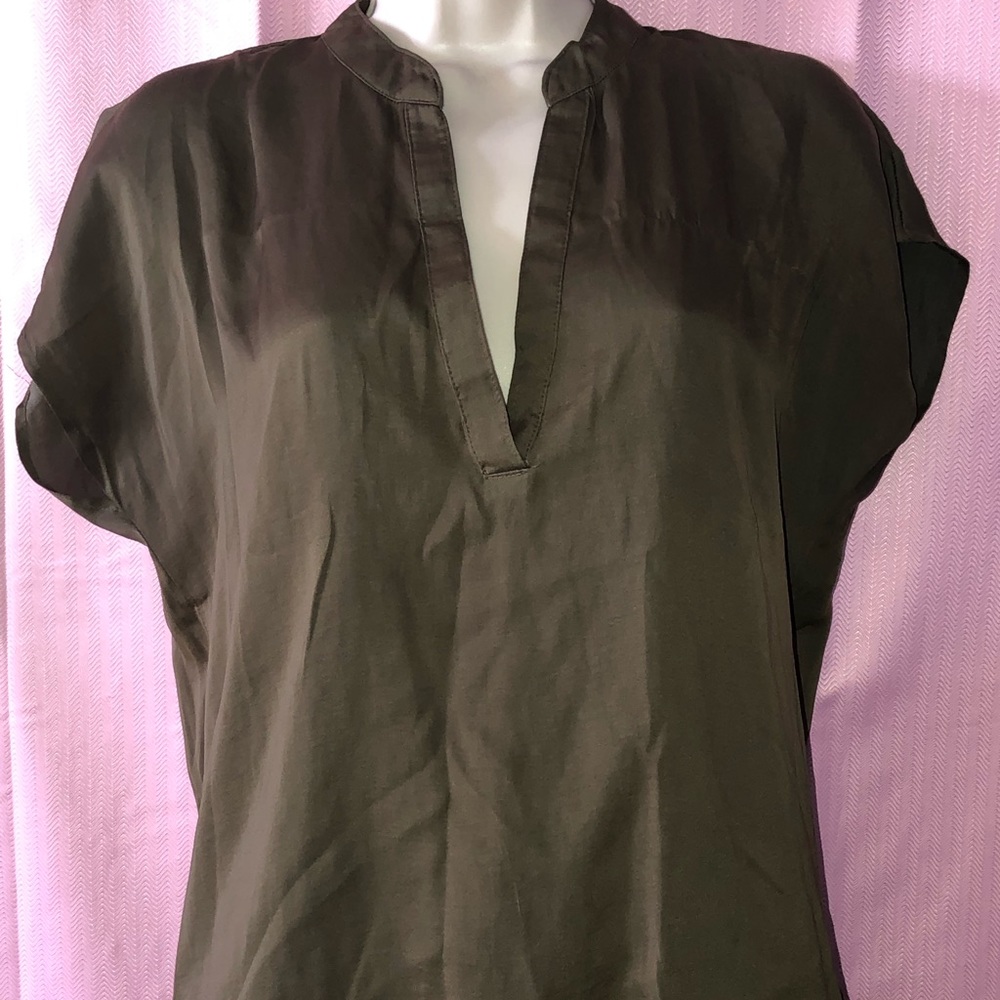 V-neck top